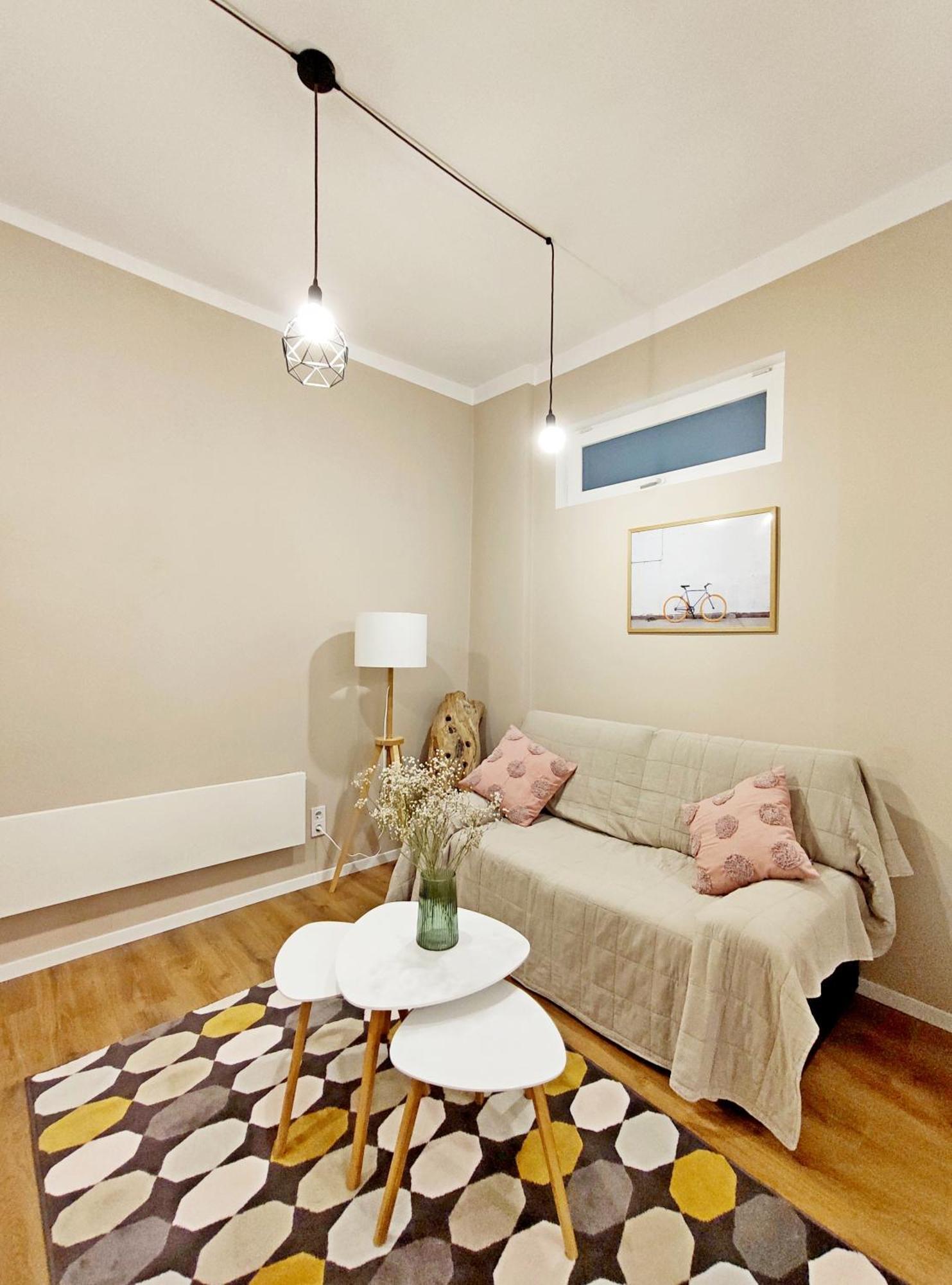 Top Centre 1 Bedroom Apt Next To Vitosha Blvd. София Екстериор снимка